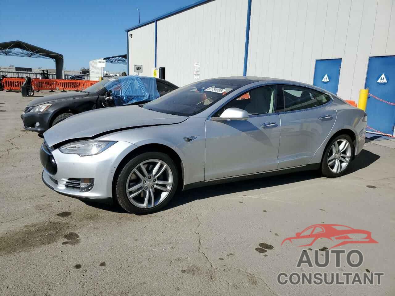 TESLA MODEL S 2014 - 5YJSA1H17EFP65028