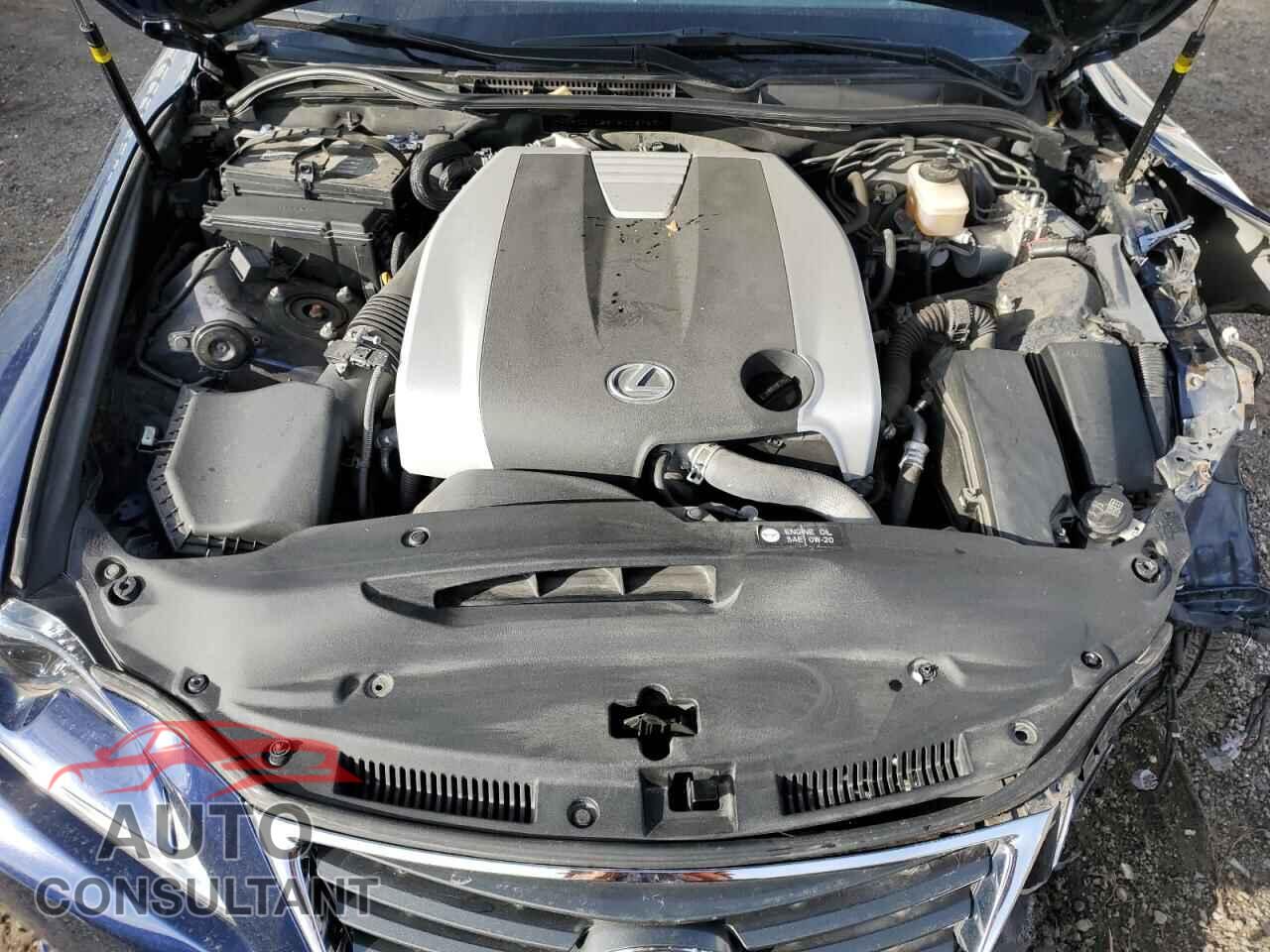 LEXUS IS 2015 - JTHCE1D28F5006753