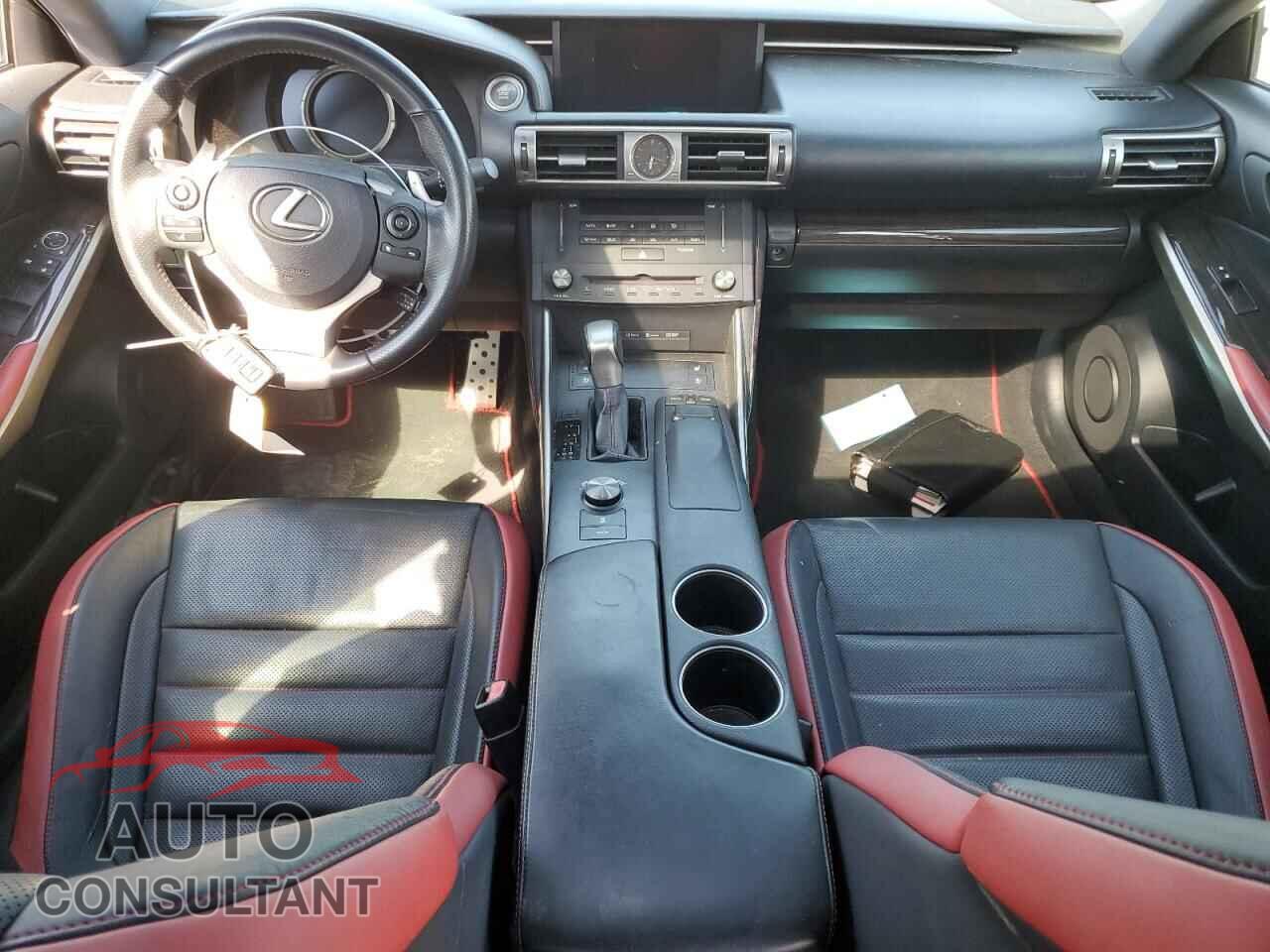 LEXUS IS 2015 - JTHBF1D25F5059788