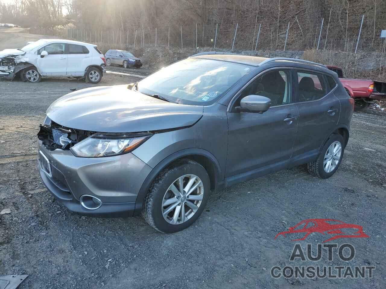 NISSAN ROGUE 2018 - JN1BJ1CR6JW252309