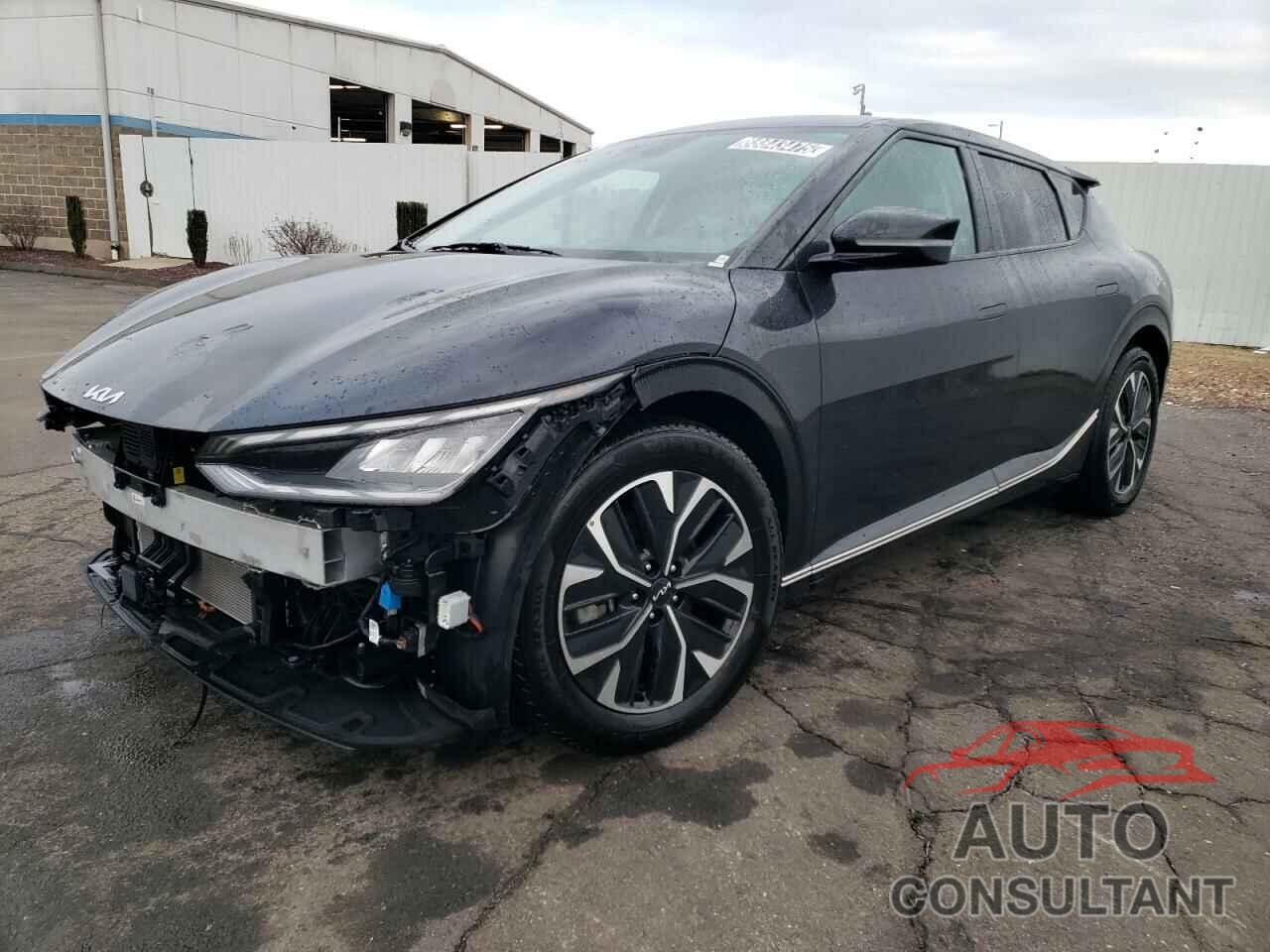 KIA EV6 LIGHT 2023 - KNDC34LA8P5127625