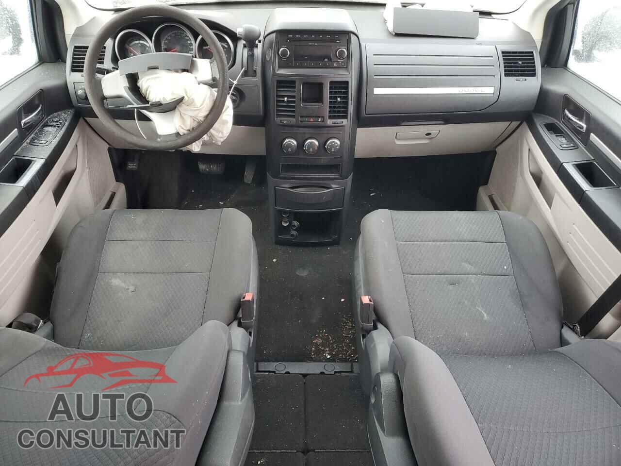 DODGE CARAVAN 2010 - 2D4RN4DE1AR452734