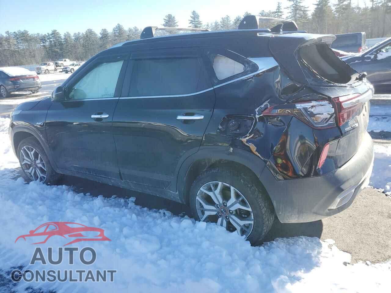 KIA SELTOS 2021 - KNDETCA21M7083918