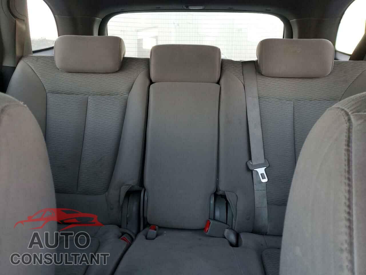 HYUNDAI SANTA FE 2009 - 5NMSG13D99H252562