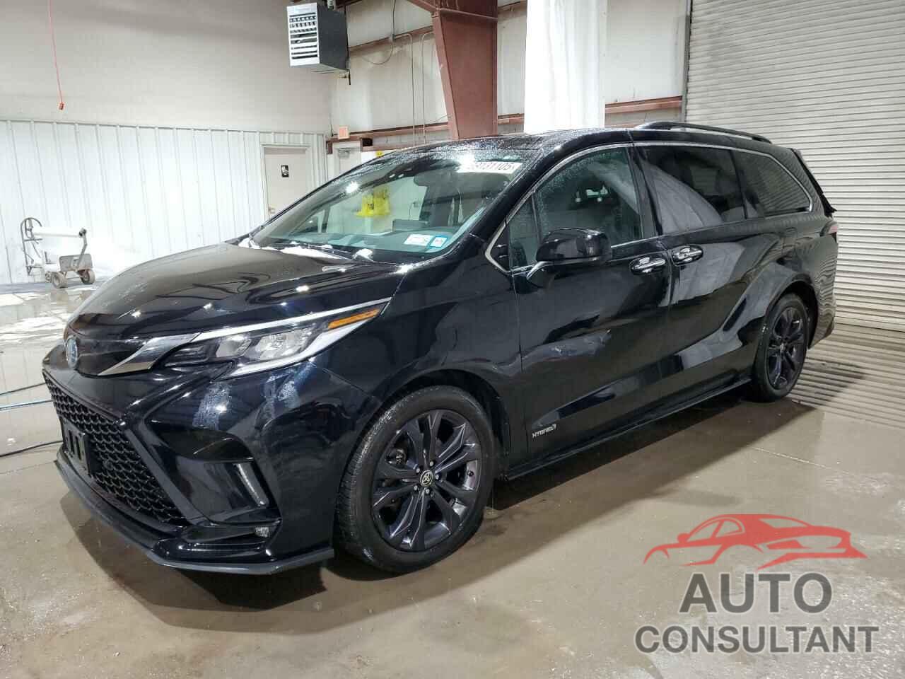 TOYOTA SIENNA 2021 - 5TDDRKEC4MS004027