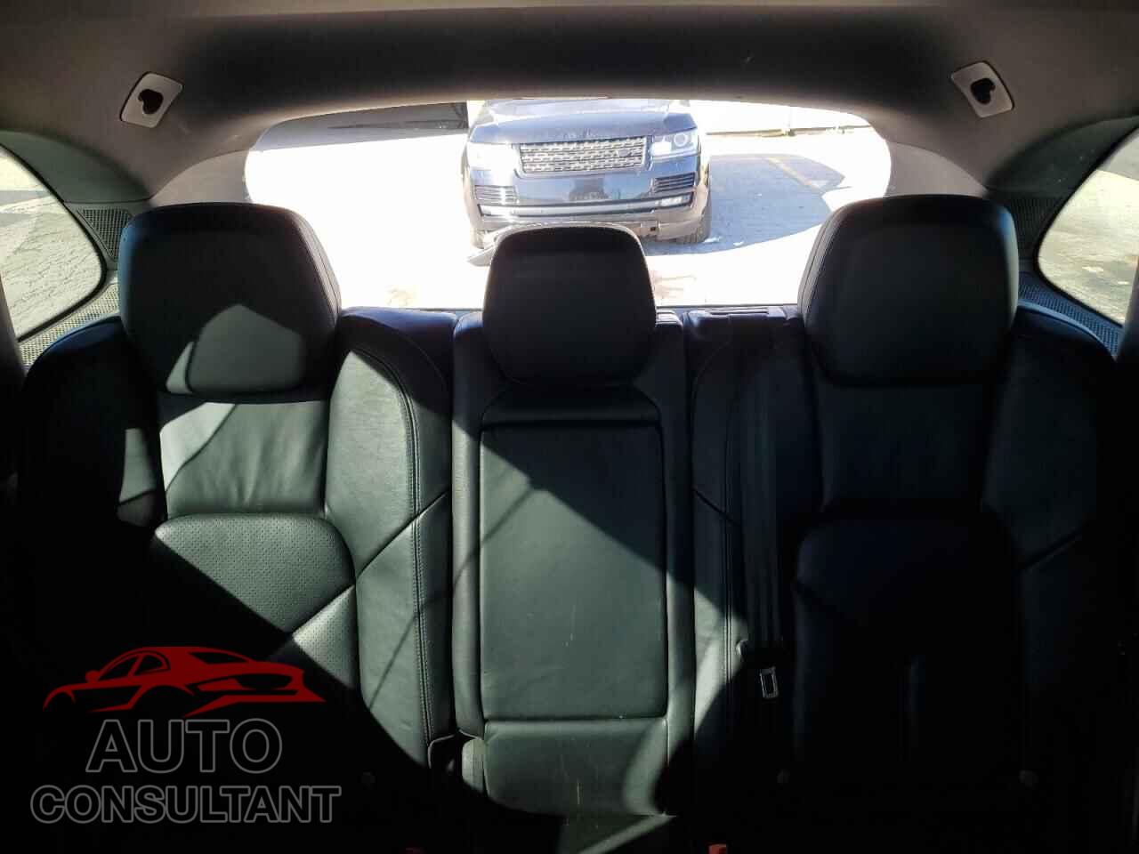 PORSCHE CAYENNE 2012 - WP1AA2A2XCLA06130
