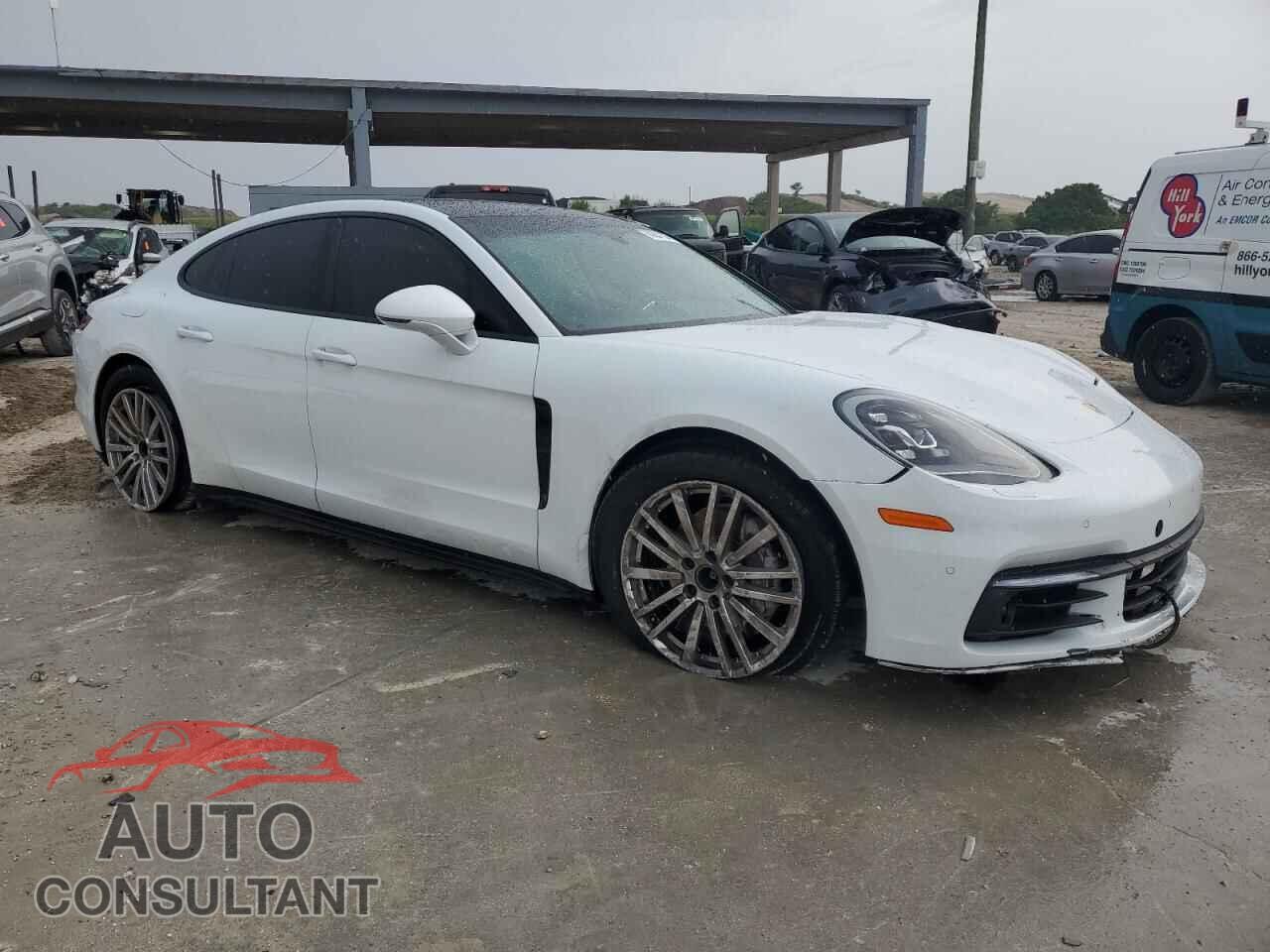 PORSCHE PANAMERA 2018 - WP0AA2A77JL117051