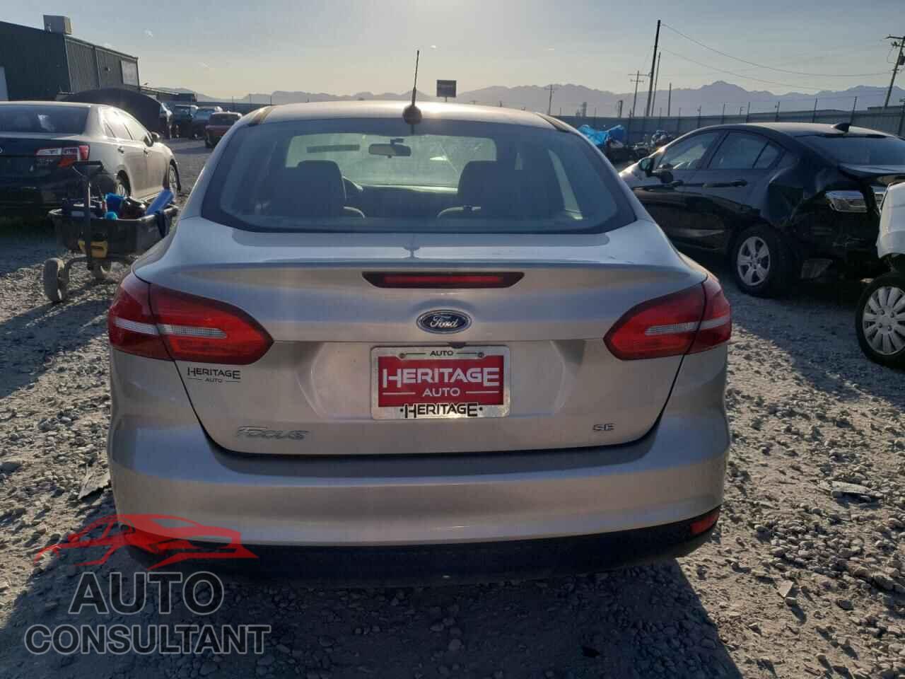 FORD FOCUS 2017 - 1FADP3F25HL230785
