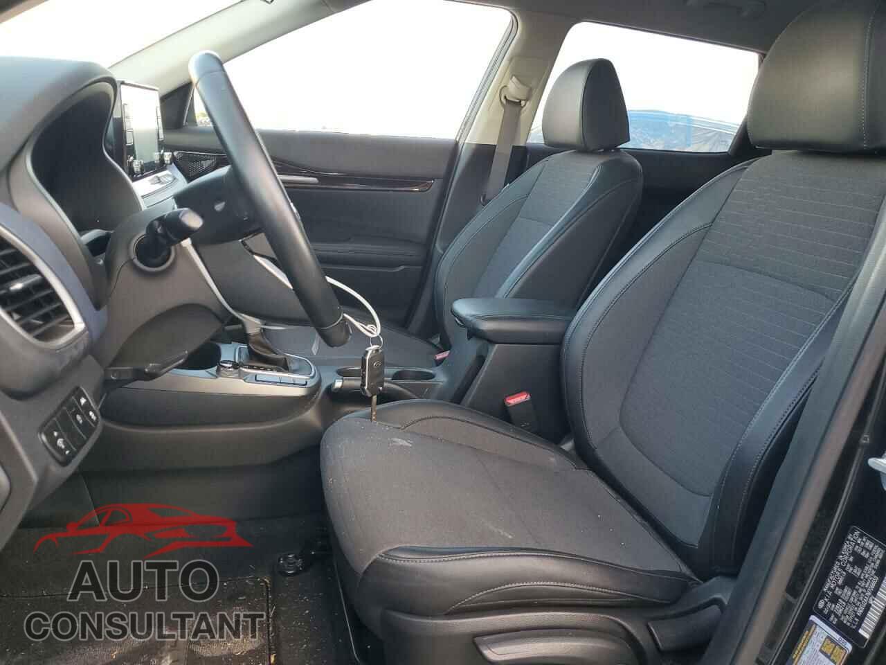 KIA SELTOS 2021 - KNDEU2AA7M7066653