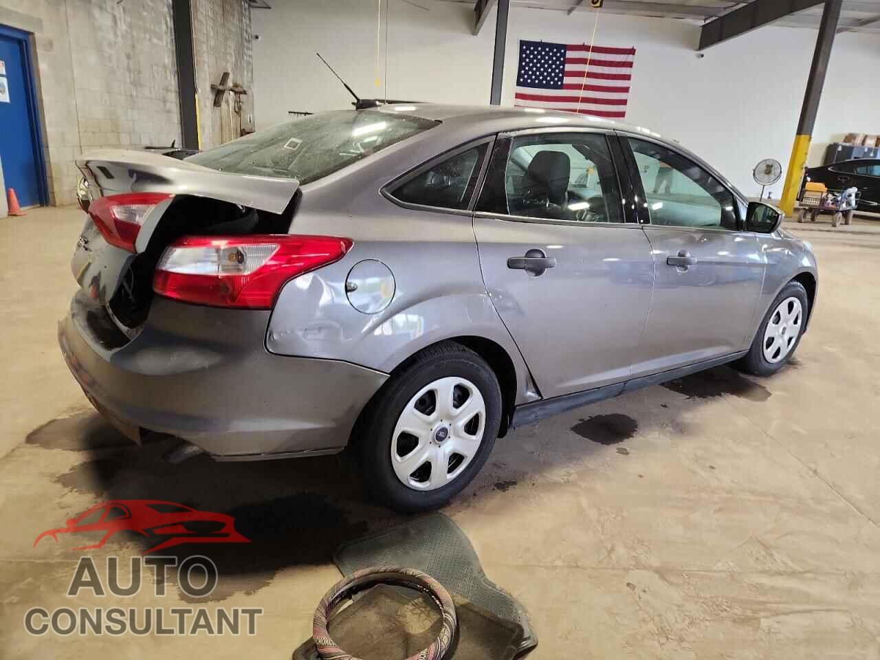 FORD FOCUS 2012 - 1FAHP3E24CL171952