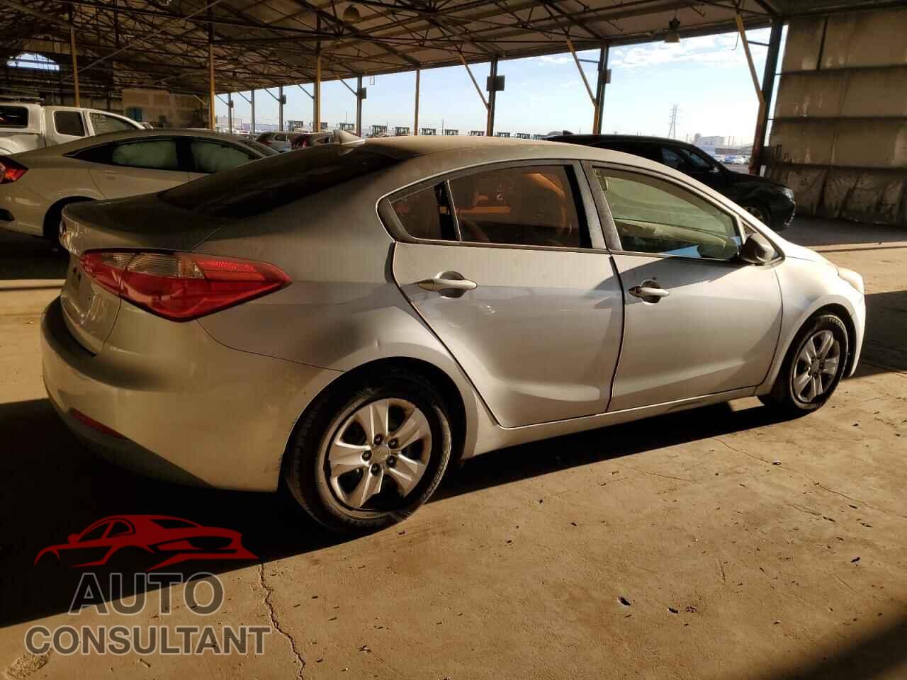 KIA FORTE 2015 - KNAFK4A67F5375892