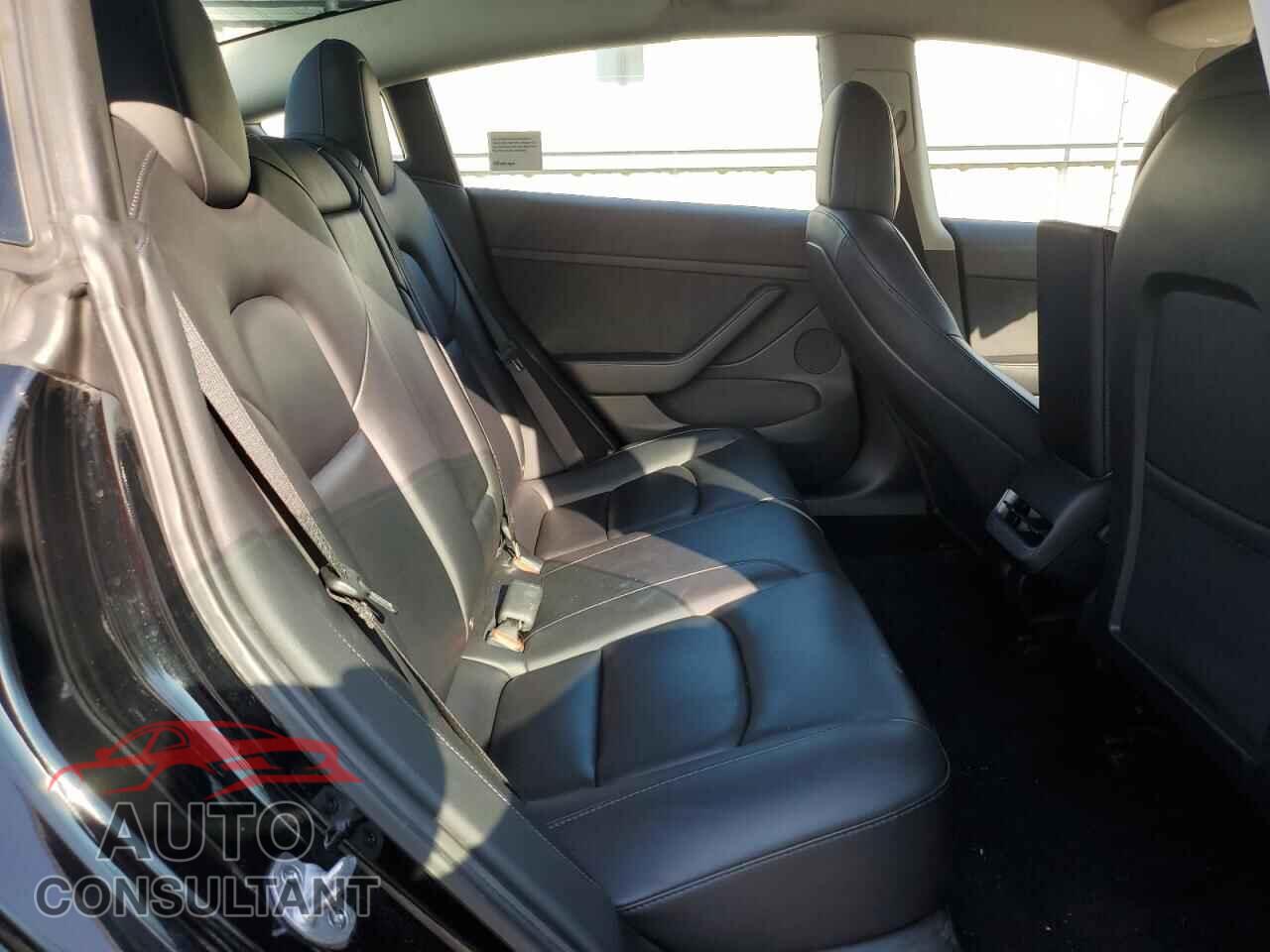 TESLA MODEL 3 2022 - 5YJ3E1EA8NF368778