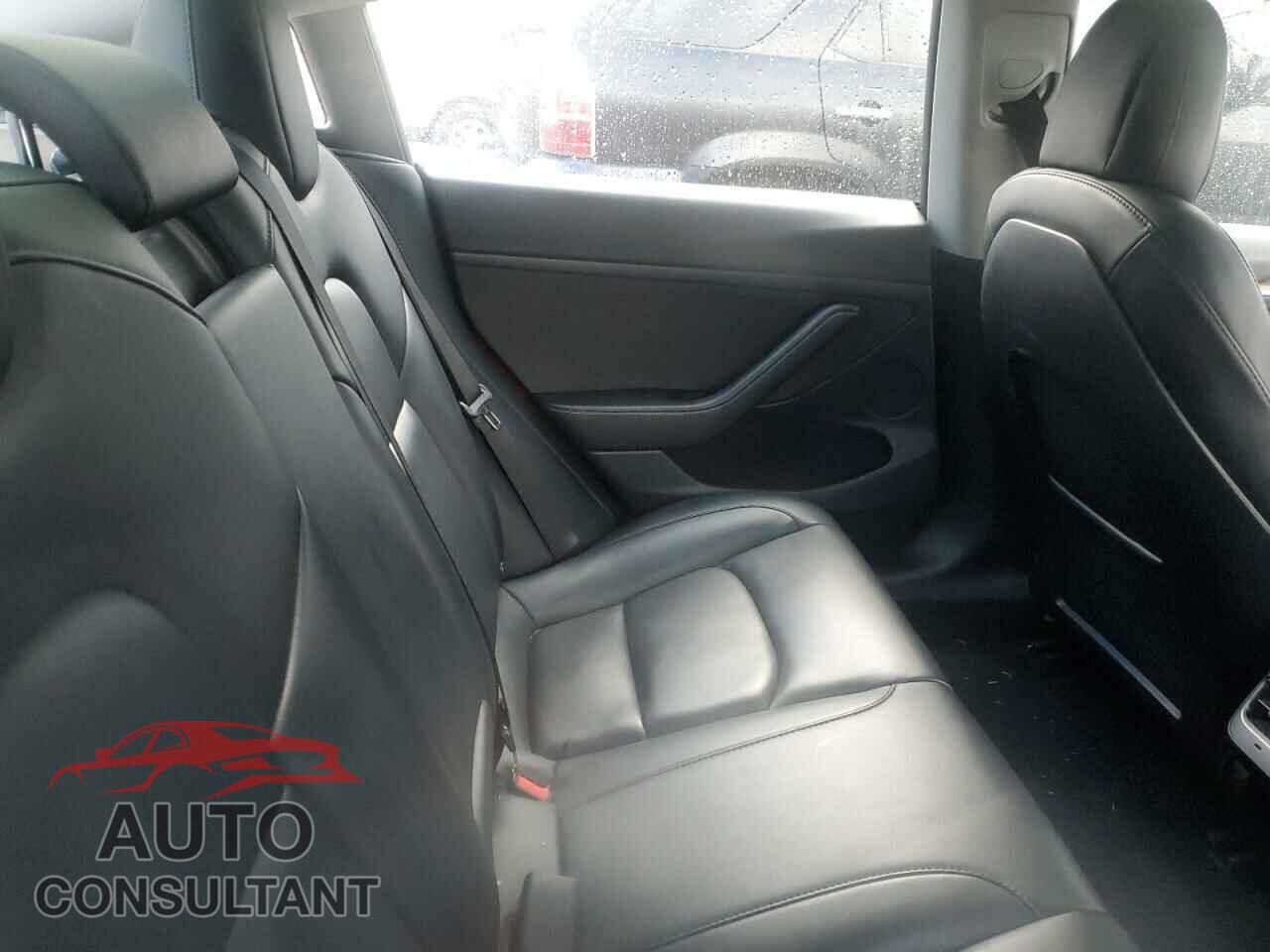 TESLA MODEL 3 2022 - 5YJ3E1EA7NF288002