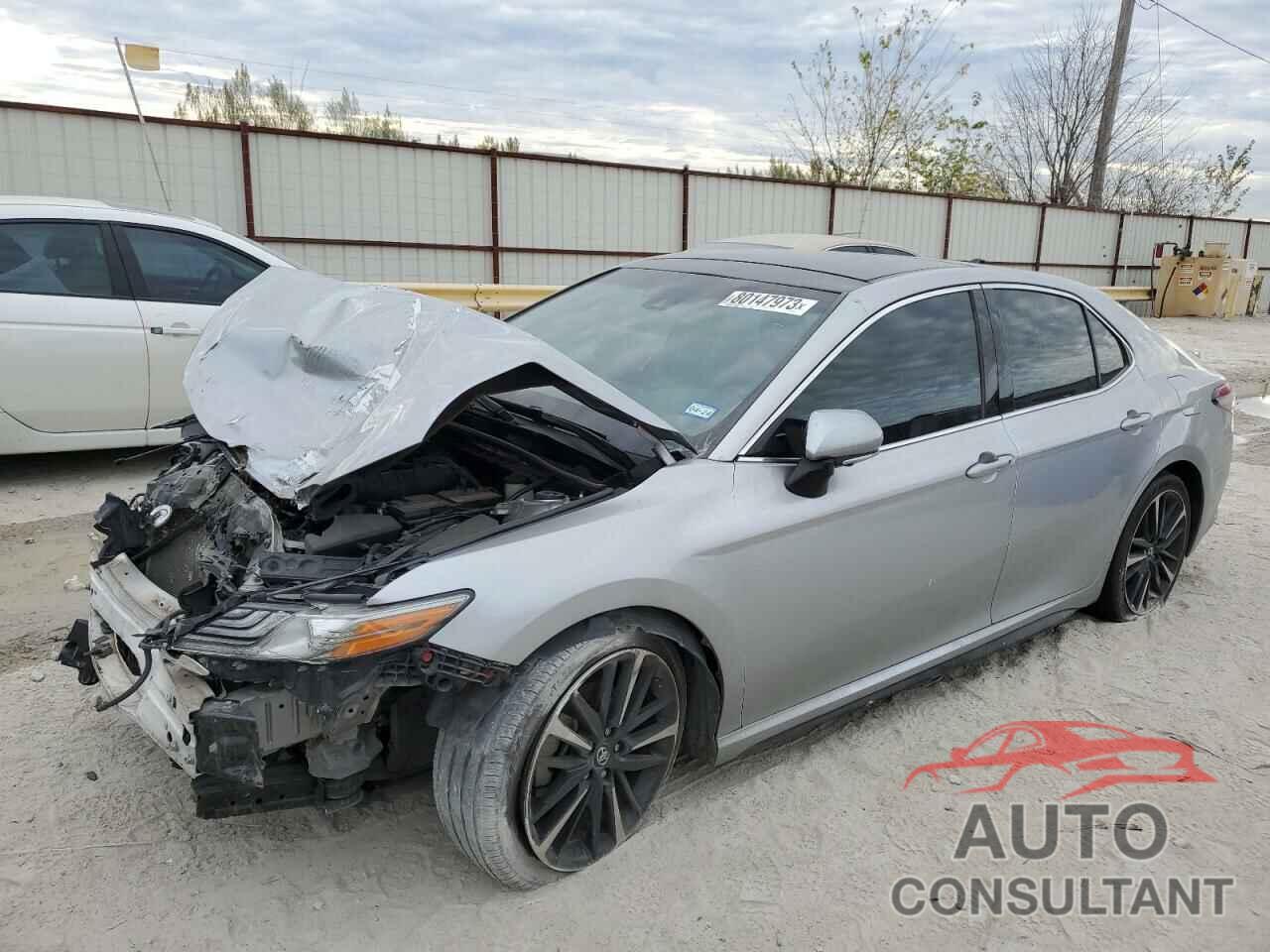 TOYOTA CAMRY 2018 - 4T1BZ1HK6JU503130