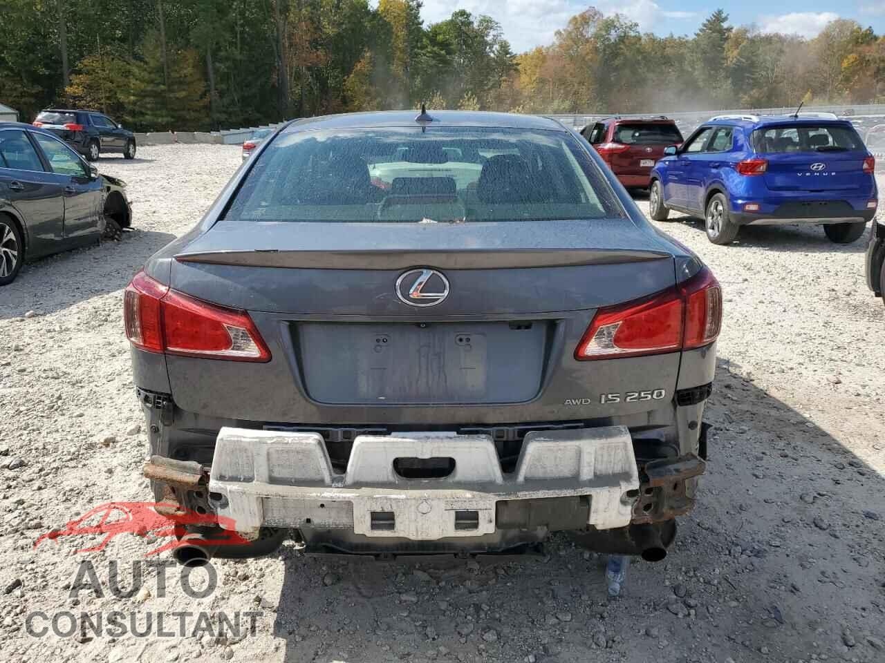 LEXUS IS 2012 - JTHCF5C24C5060455