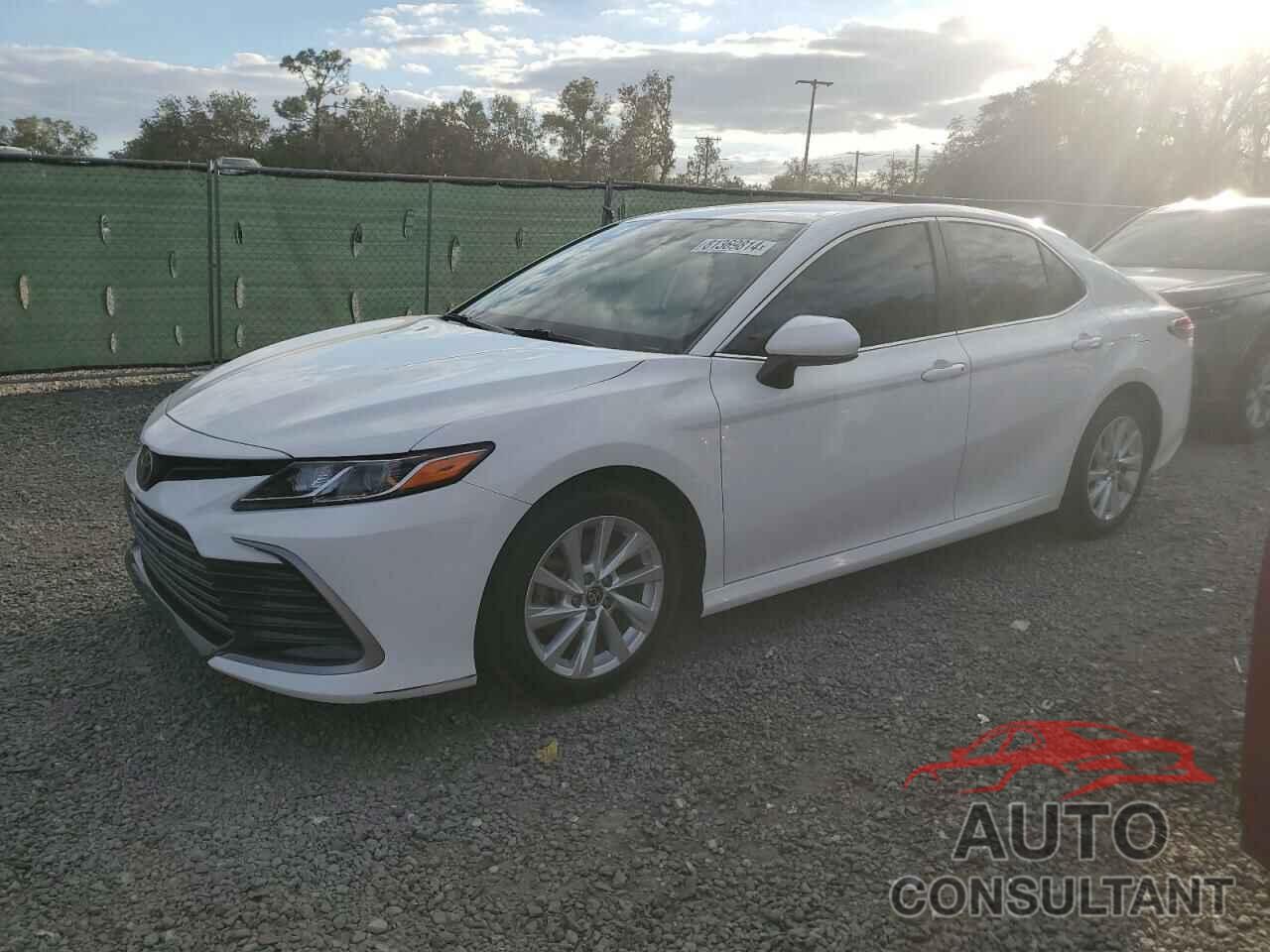 TOYOTA CAMRY 2021 - 4T1C11AK4MU476939