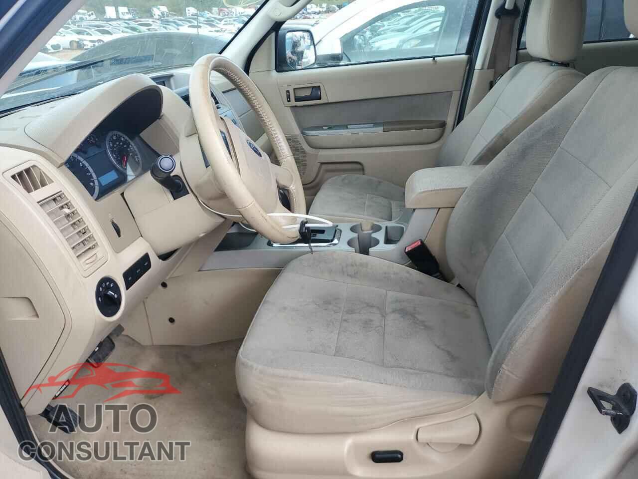 FORD ESCAPE 2011 - 1FMCU0D74BKA45339