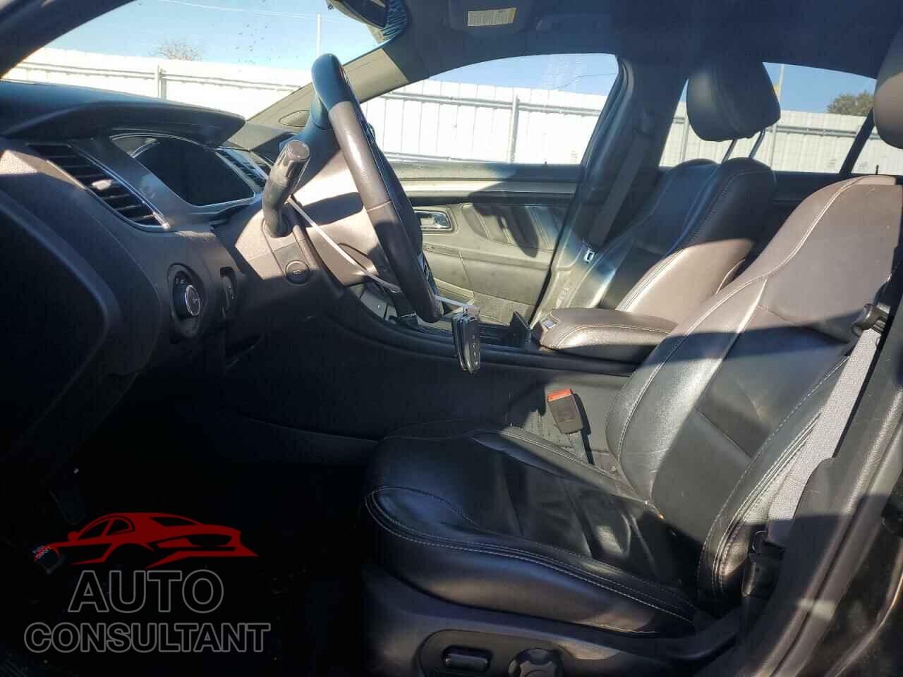 FORD TAURUS 2013 - 1FAHP2E81DG162201