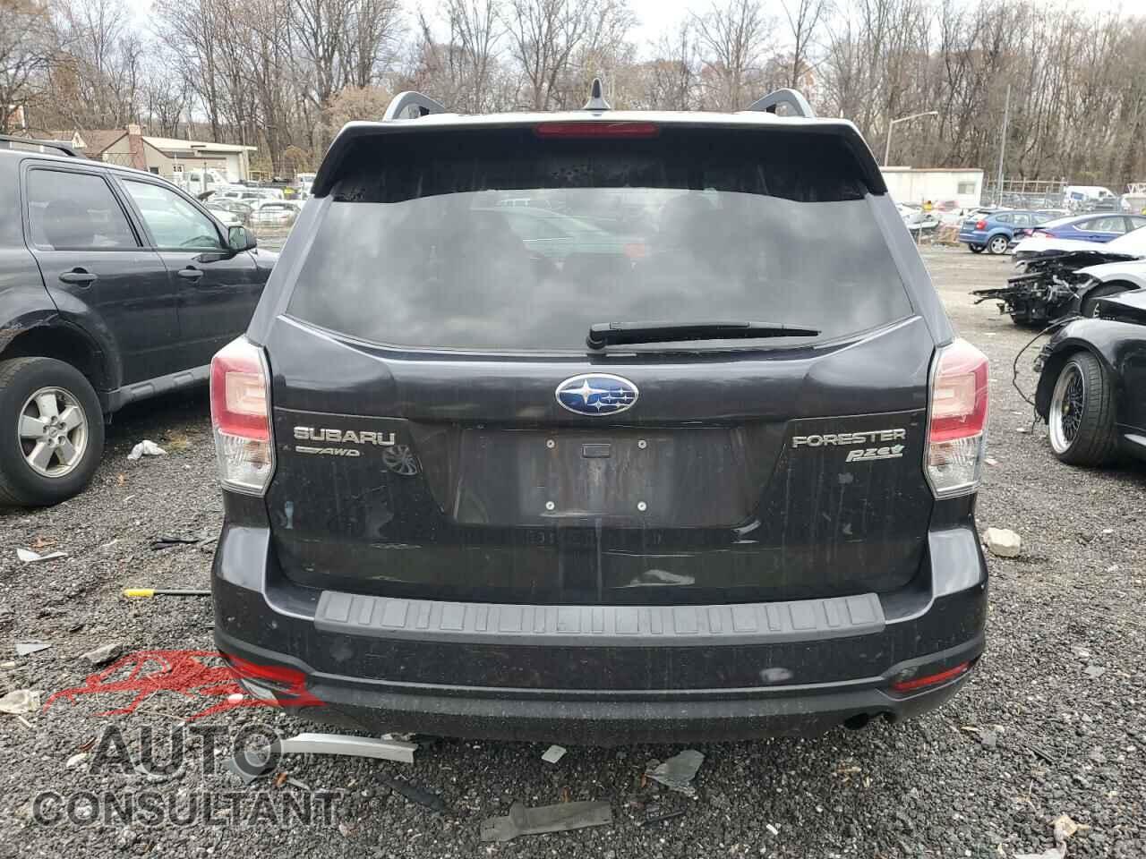 SUBARU FORESTER 2017 - JF2SJAEC5HH401217