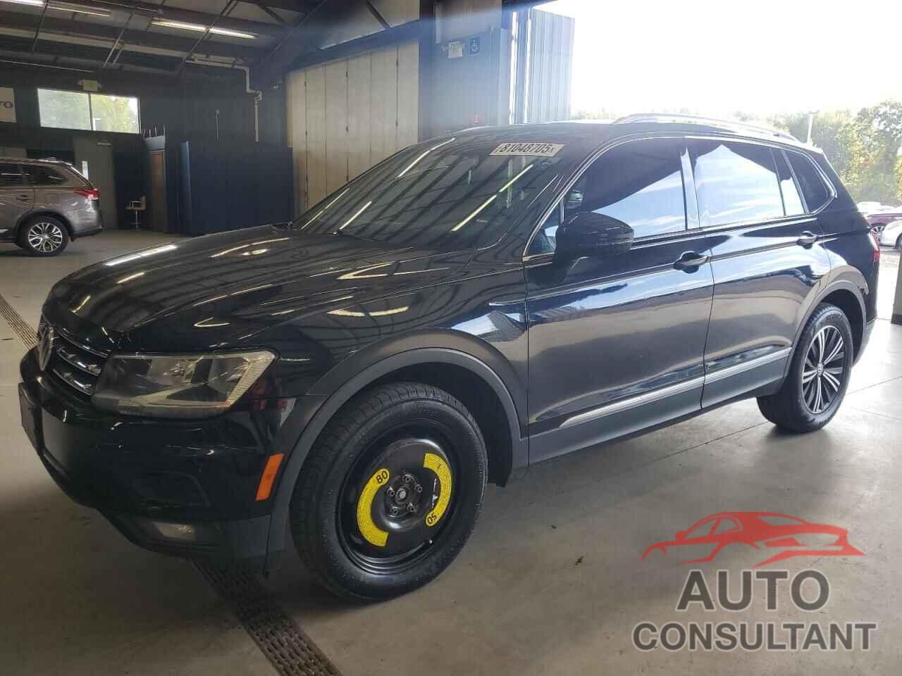 VOLKSWAGEN TIGUAN 2019 - 3VV2B7AX5KM061949