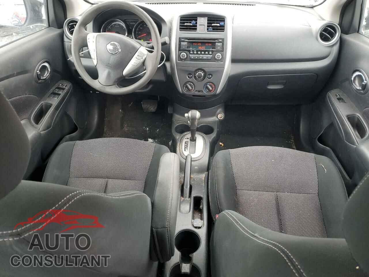 NISSAN VERSA 2017 - 3N1CN7AP7HL856447