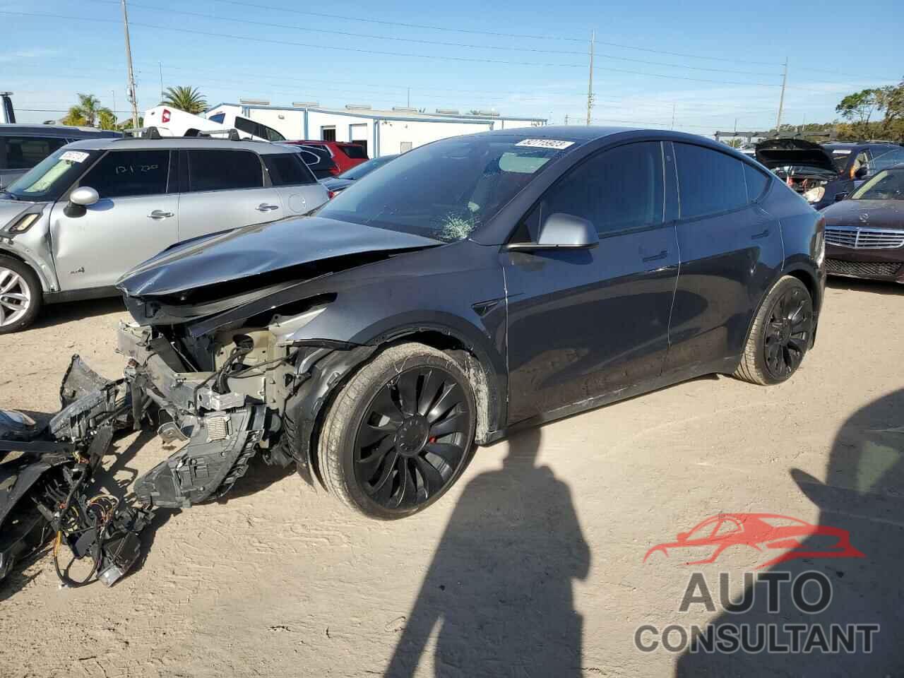 TESLA MODEL Y 2022 - 7SAYGDEF9NF533897