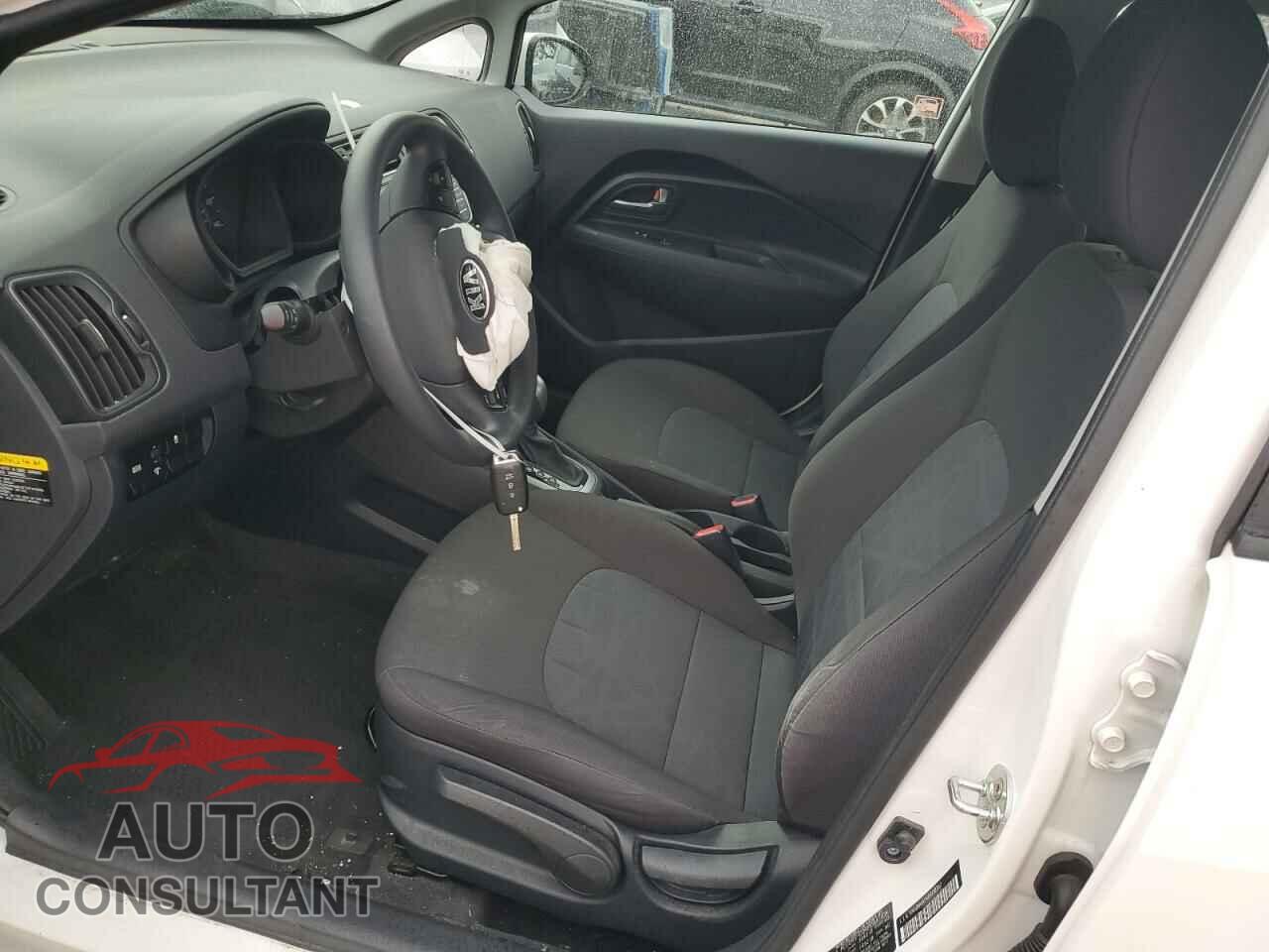 KIA RIO 2017 - KNADM4A34H6118760