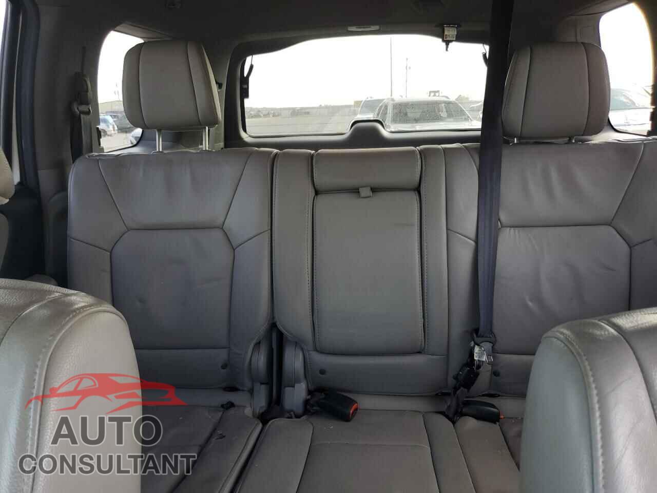HONDA PILOT 2013 - 5FNYF4H55DB036671