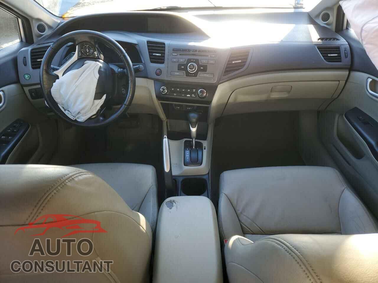 HONDA CIVIC 2012 - 2HGFB2F95CH307526