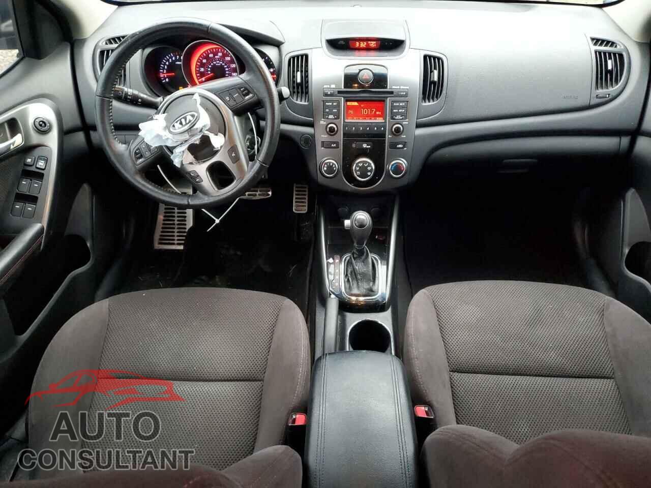 KIA FORTE 2012 - KNAFW5A3XC5489610