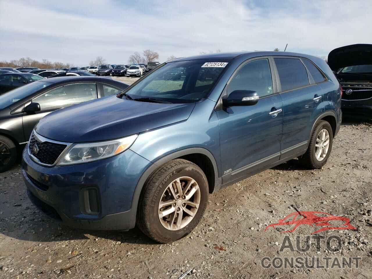 KIA SORENTO 2015 - 5XYKTCA62FG597451