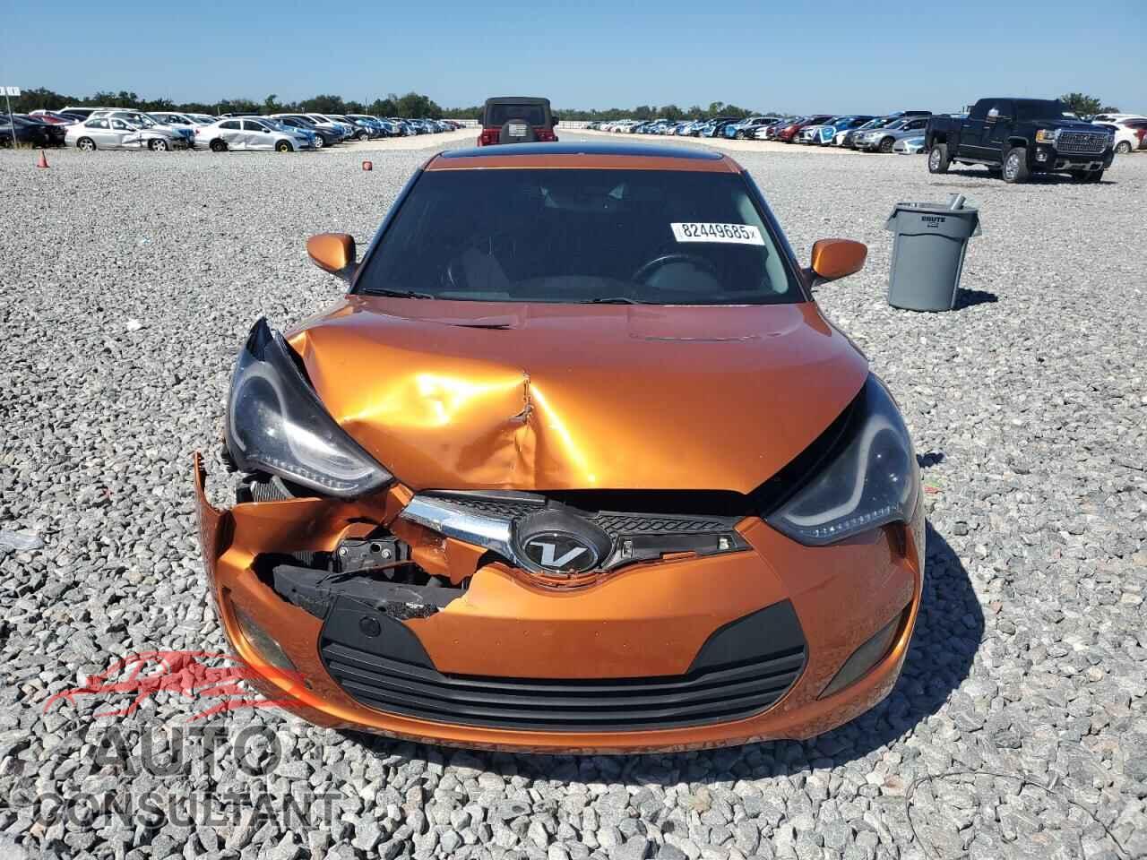 HYUNDAI VELOSTER 2013 - KMHTC6AD2DU156852