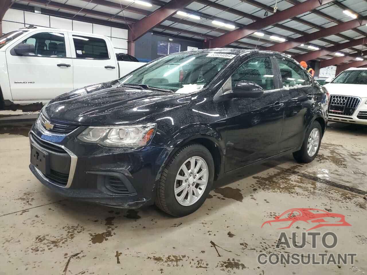 CHEVROLET SONIC 2017 - 1G1JD5SG1H4109385