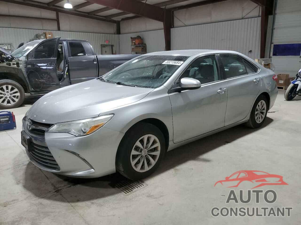 TOYOTA CAMRY 2016 - 4T4BF1FKXGR582523
