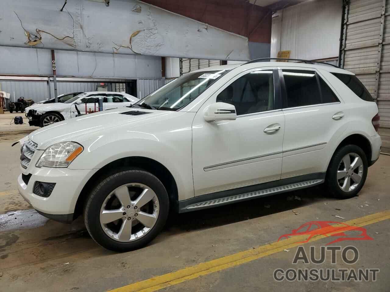 MERCEDES-BENZ M-CLASS 2011 - 4JGBB5GB6BA683936