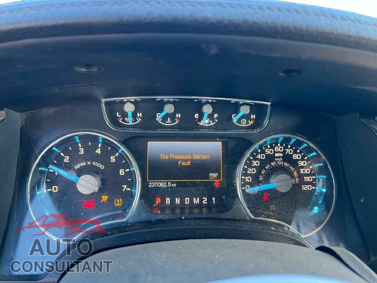 FORD F-150 2011 - 1FTFW1CF4BKD22663