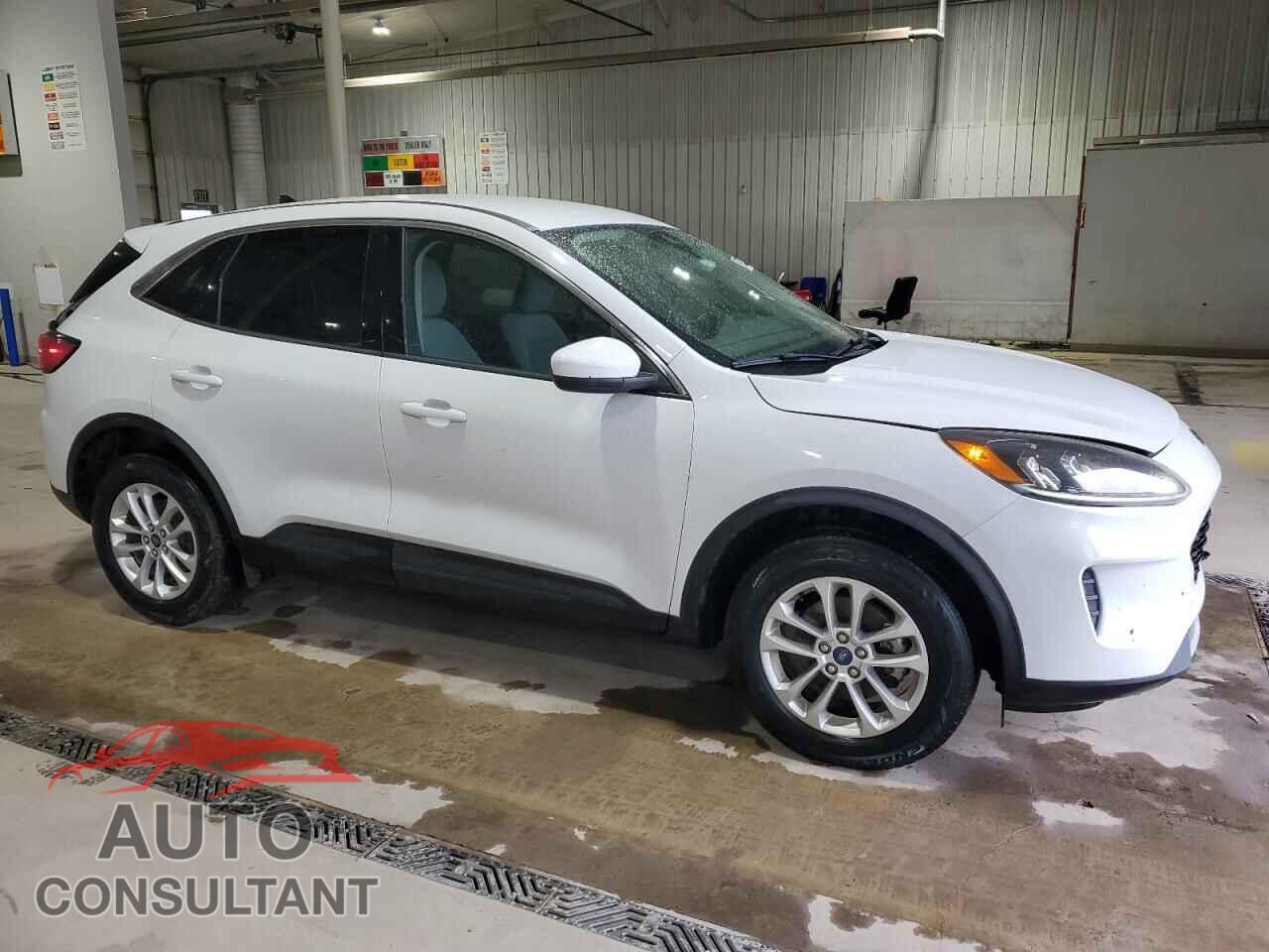FORD ESCAPE 2020 - 1FMCU9G69LUA13970