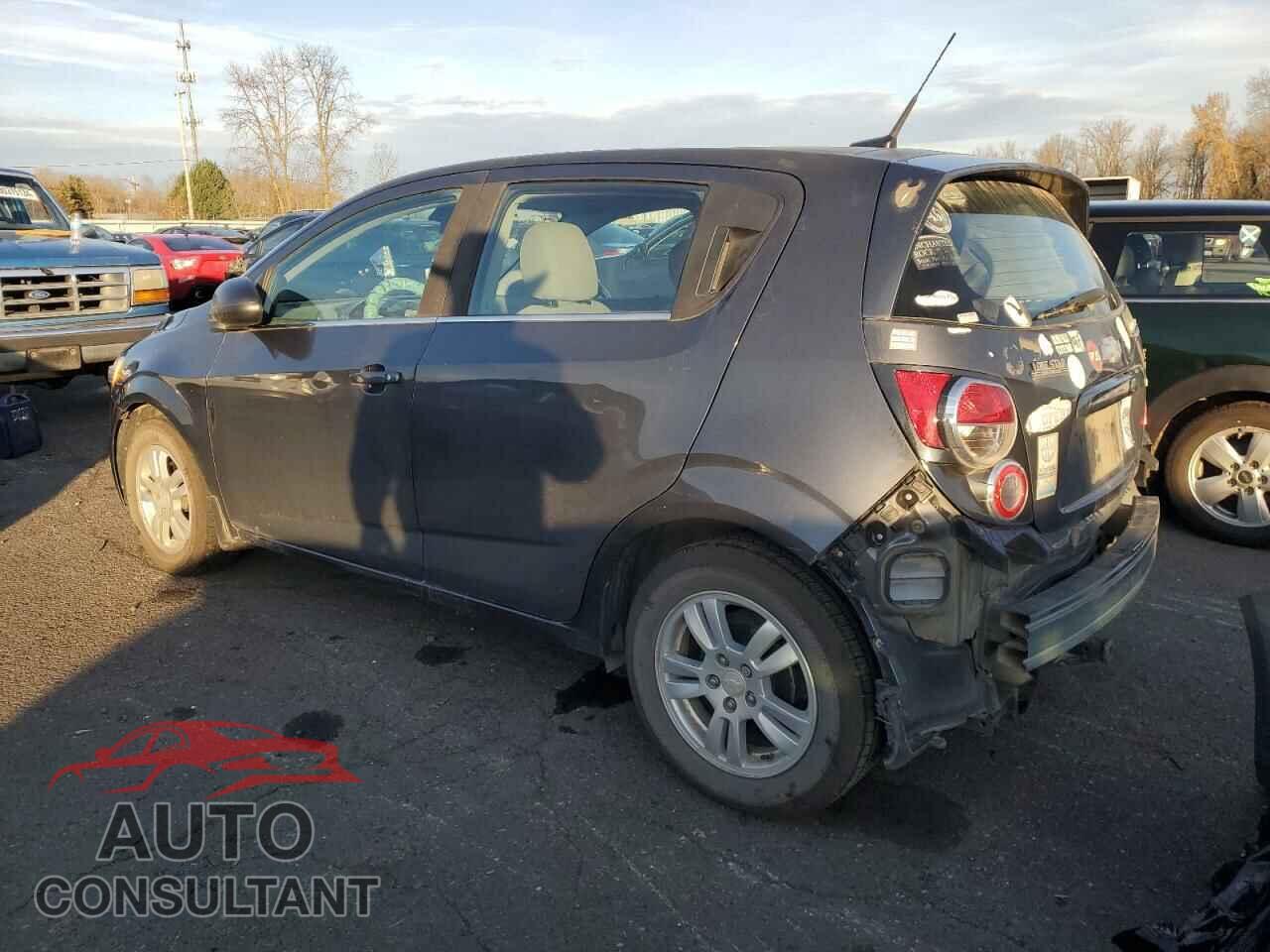 CHEVROLET SONIC 2013 - 1G1JD6SB9D4154482
