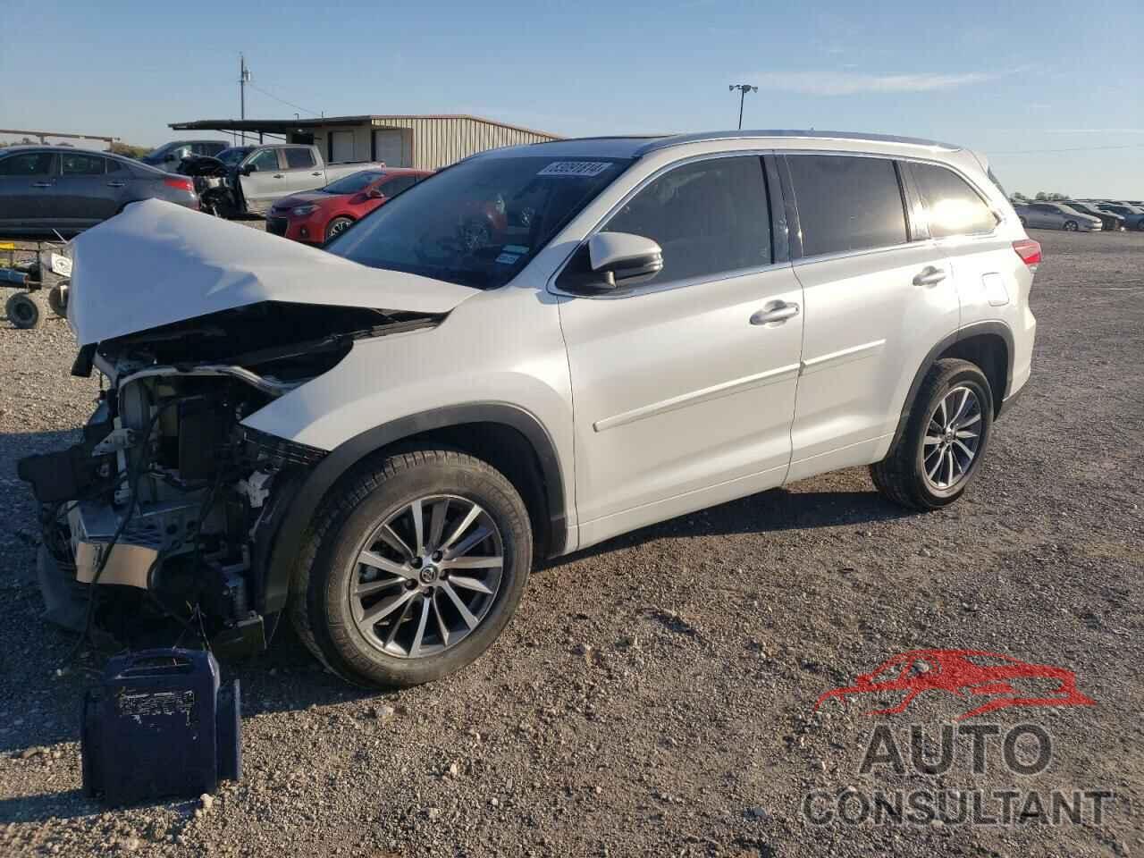 TOYOTA HIGHLANDER 2017 - 5TDKZRFHXHS515161