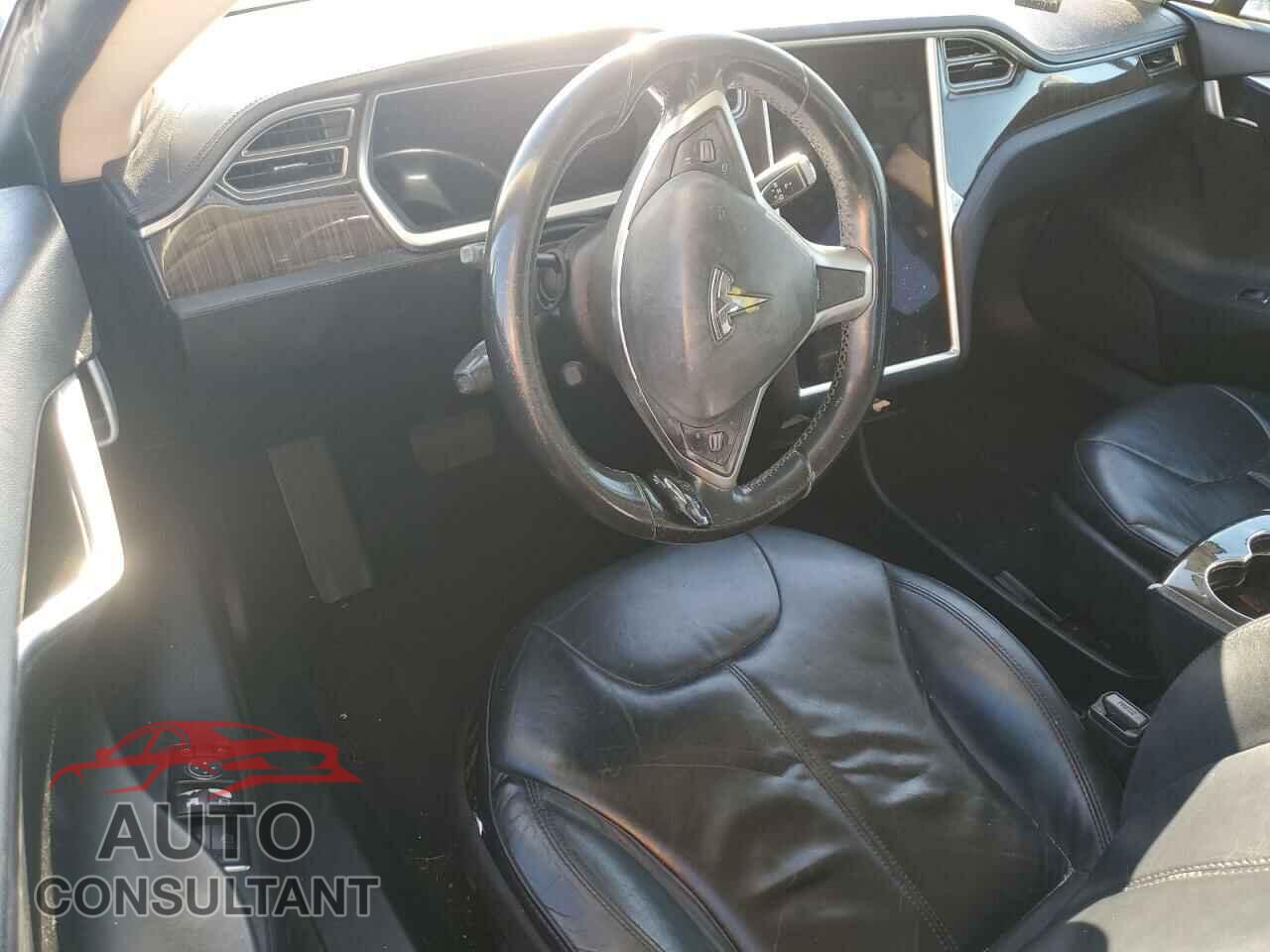 TESLA MODEL S 2013 - 5YJSA1CN4DFP14644