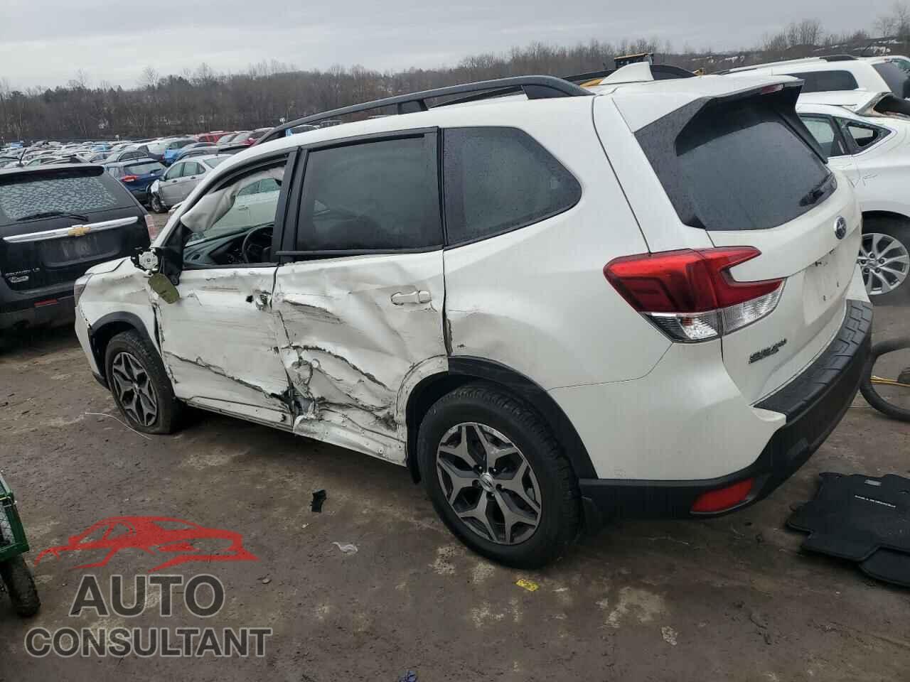 SUBARU FORESTER 2019 - JF2SKAEC1KH515638