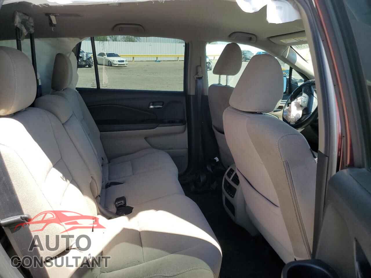 HONDA PILOT 2021 - 5FNYF5H36MB038577