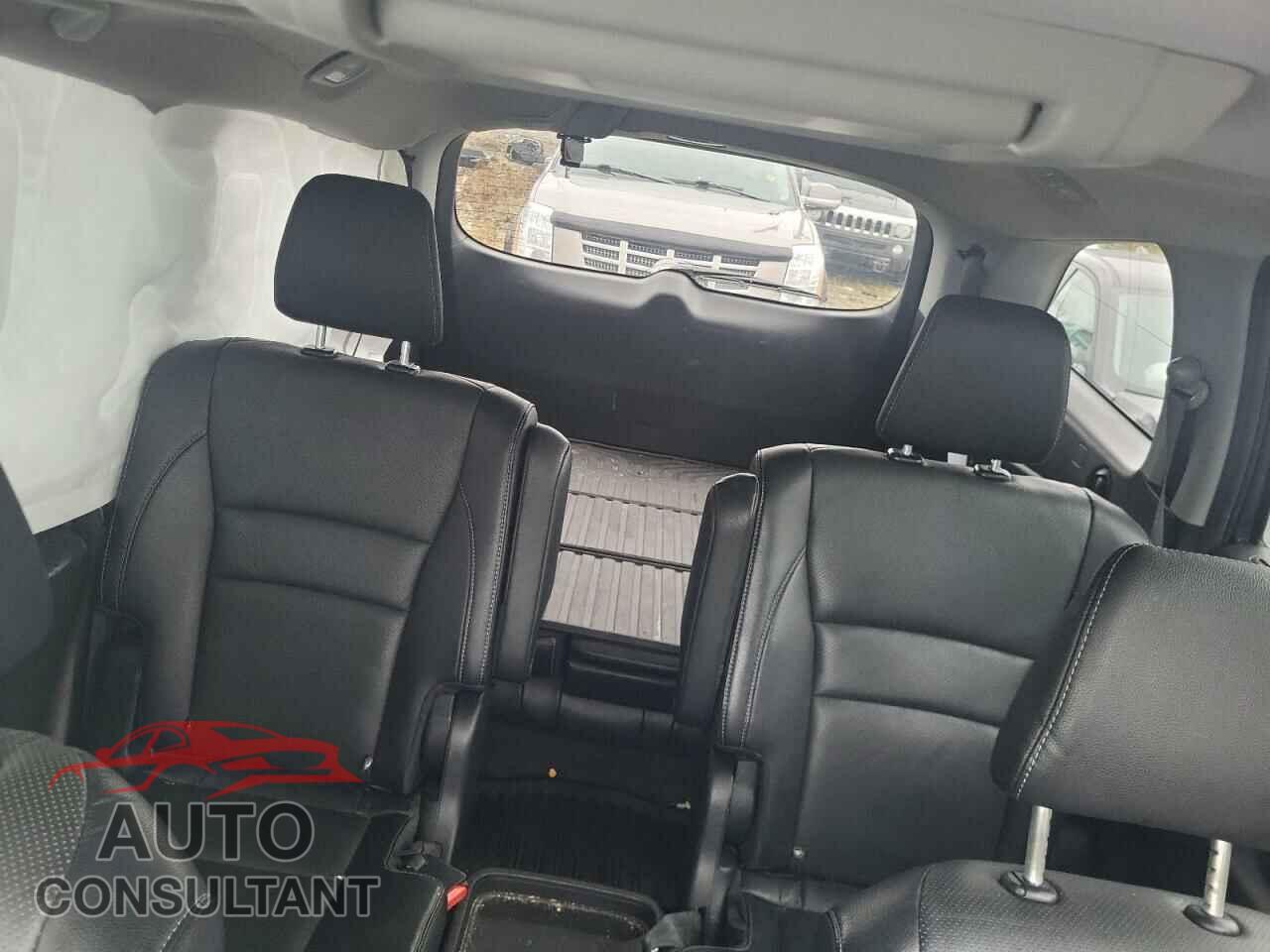HONDA PILOT 2018 - 5FNYF6H93JB500695