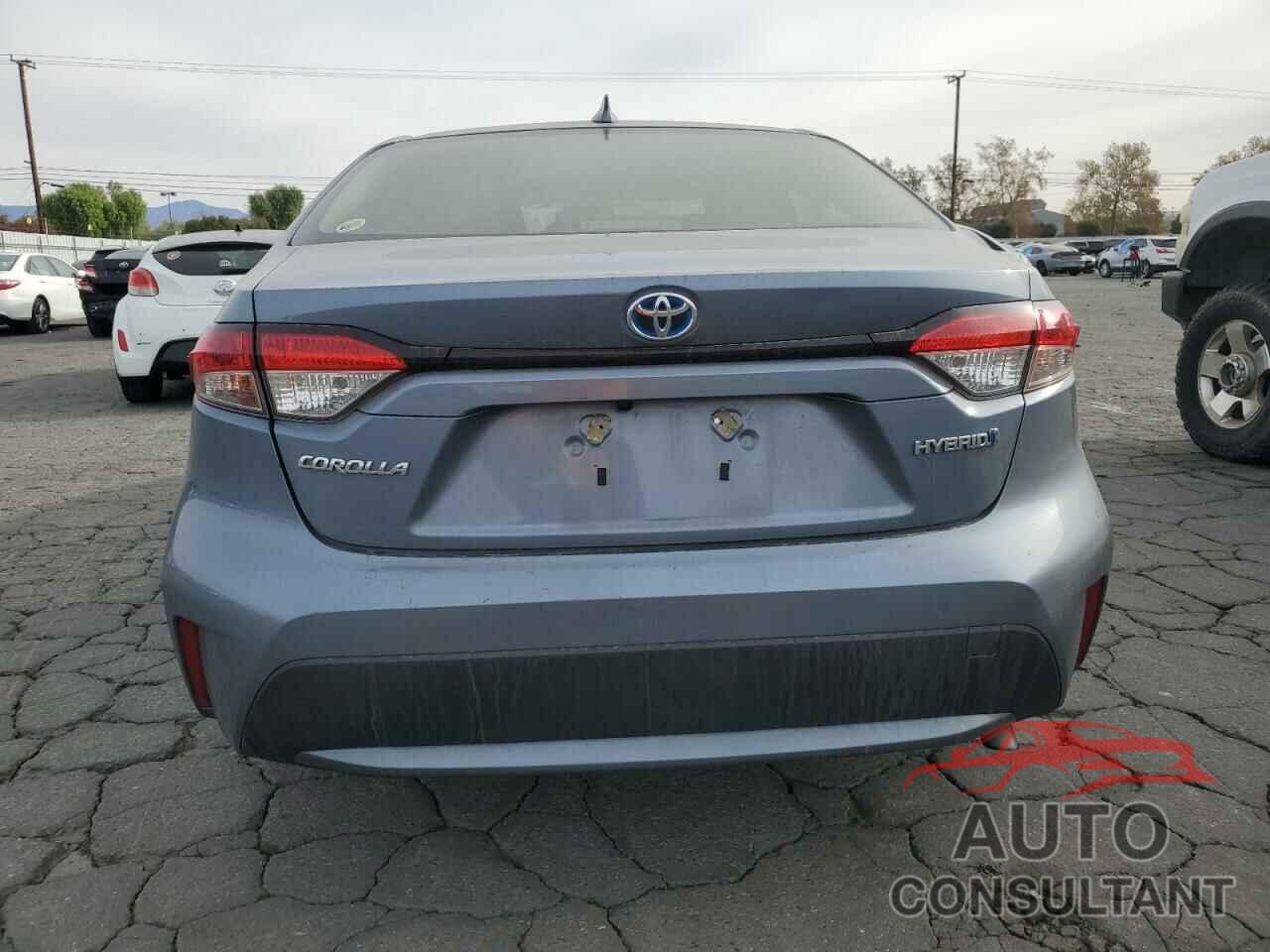 TOYOTA COROLLA 2021 - JTDEAMDE1MJ021004