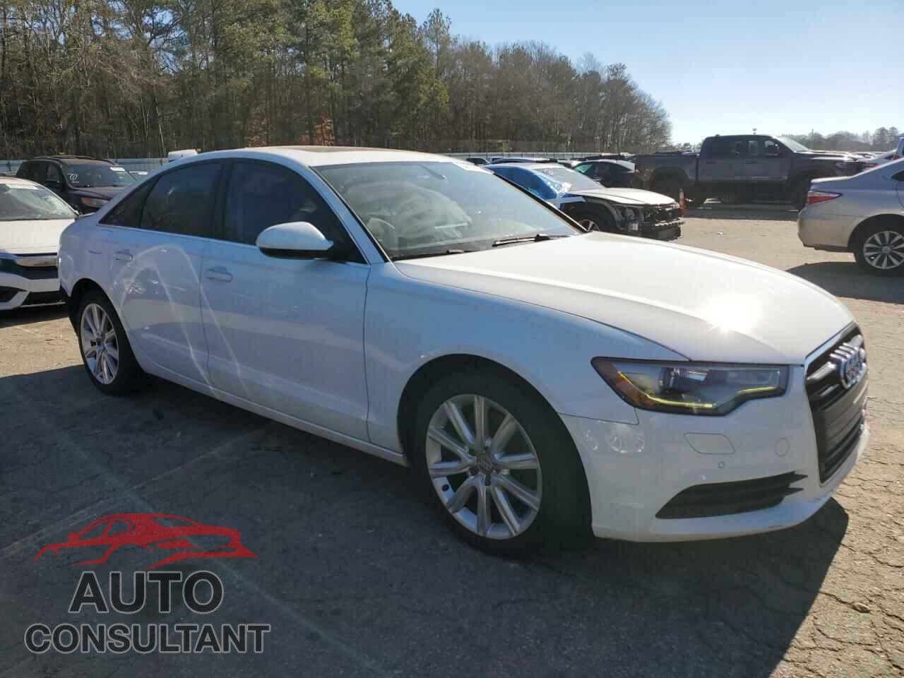 AUDI A6 2013 - WAUDFAFC4DN143787