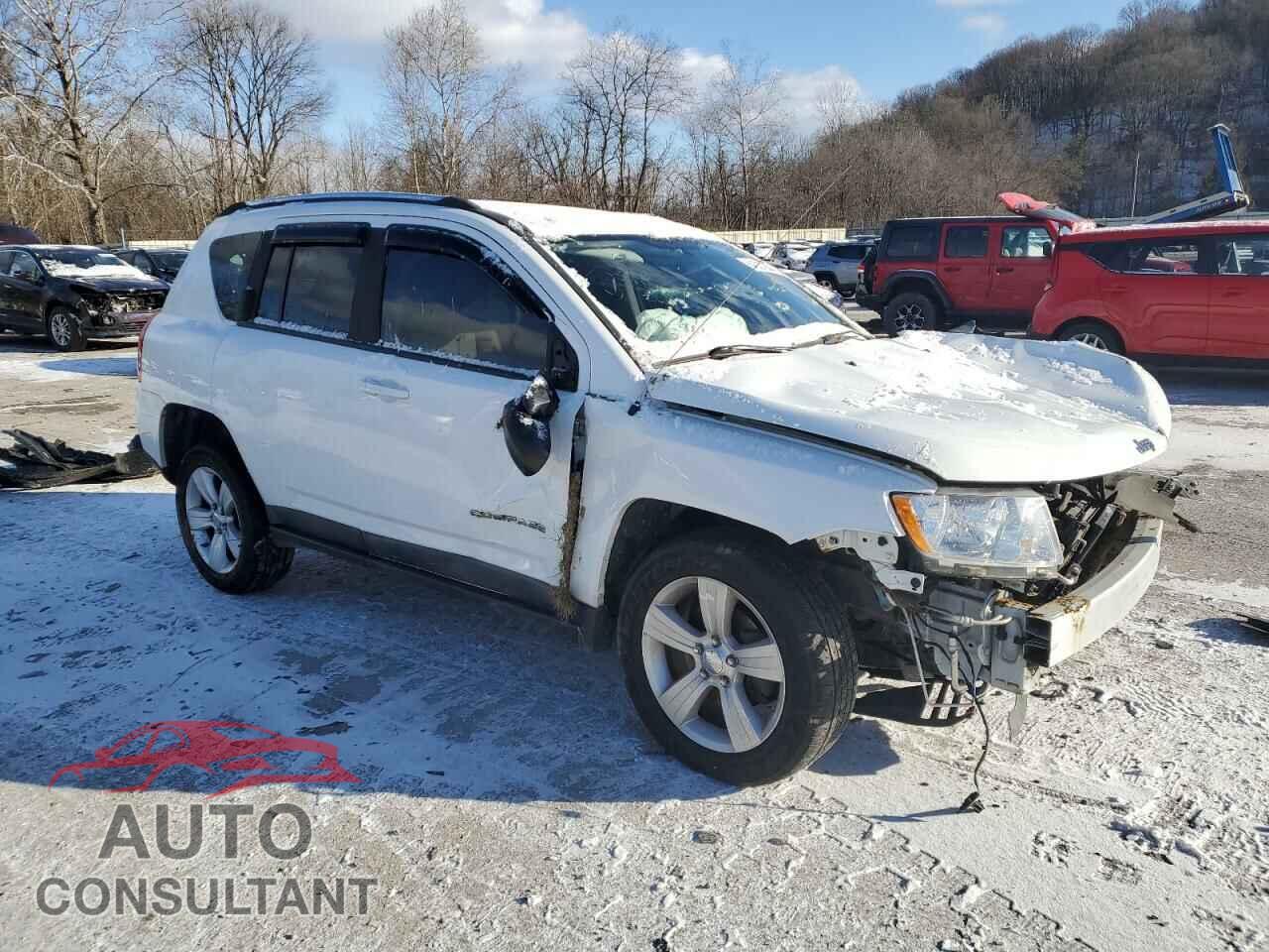 JEEP COMPASS 2011 - 1J4NF1FB3BD135871