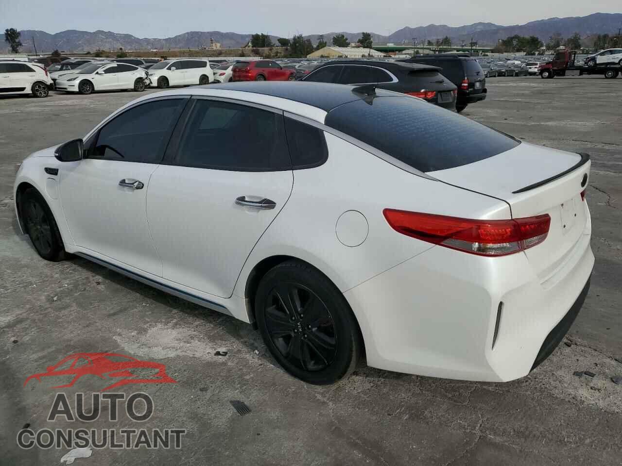 KIA OPTIMA 2017 - KNAGV4LD2H5013270