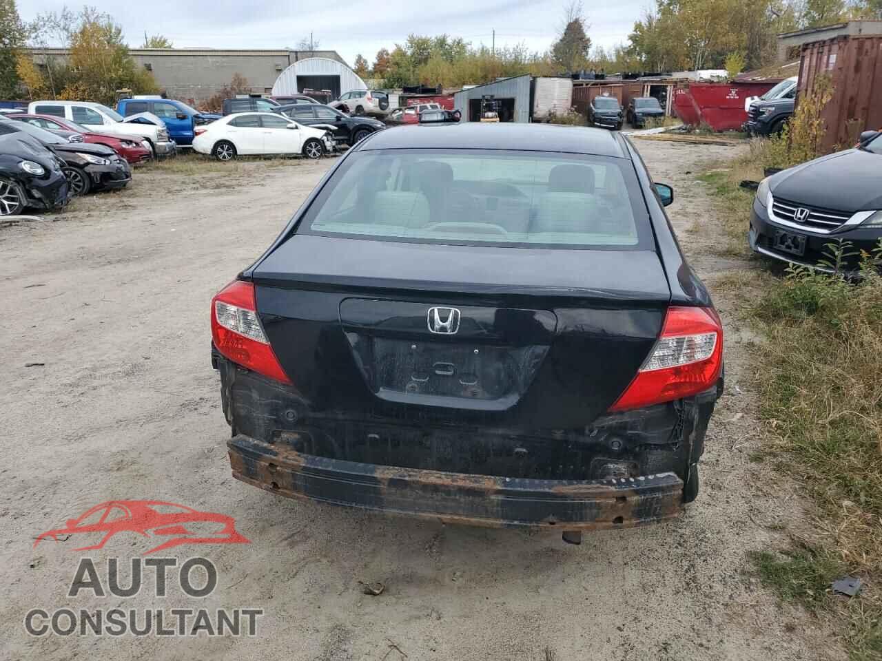 HONDA CIVIC 2012 - 2HGFB2F40CH039909
