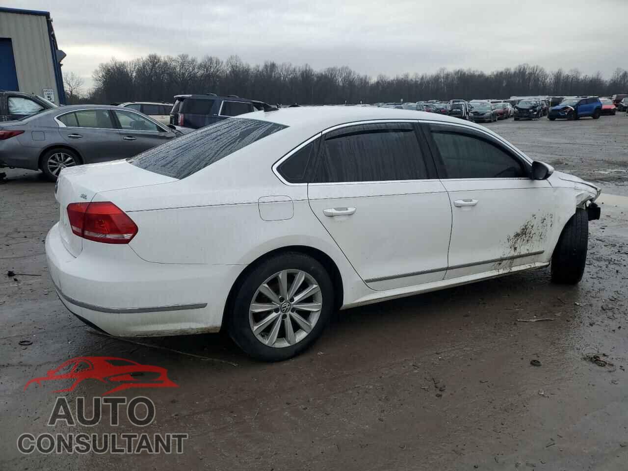 VOLKSWAGEN PASSAT 2012 - 1VWCP7A37CC068273