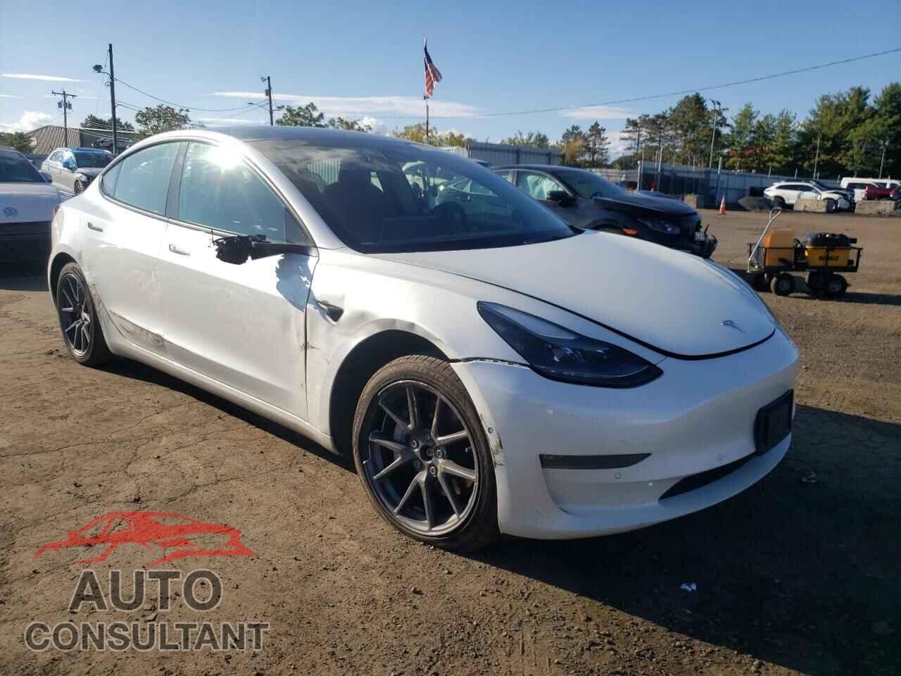 TESLA MODEL 3 2022 - 5YJ3E1EB9NF198391